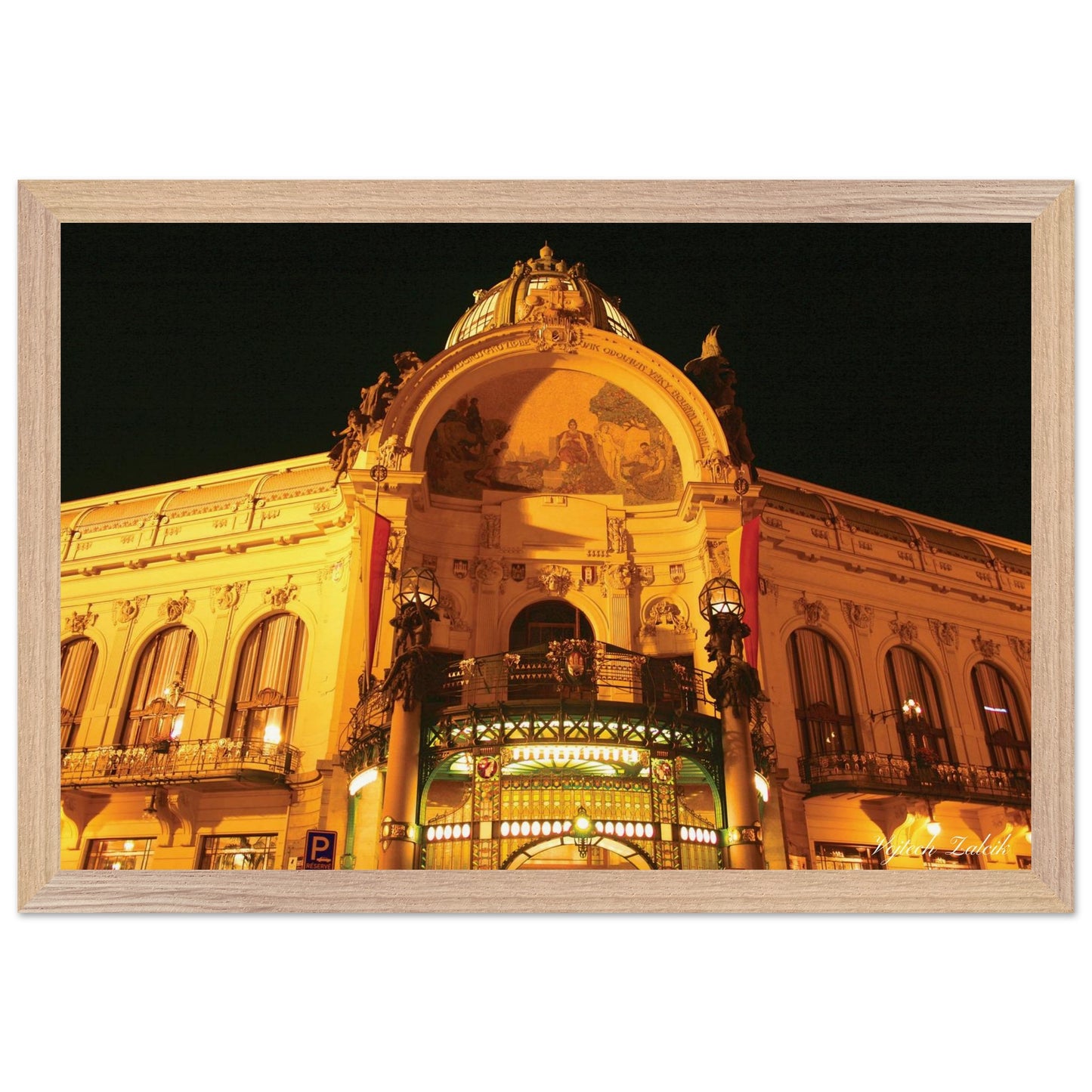 7b416989-5135-488c-b443-98e17c24538c