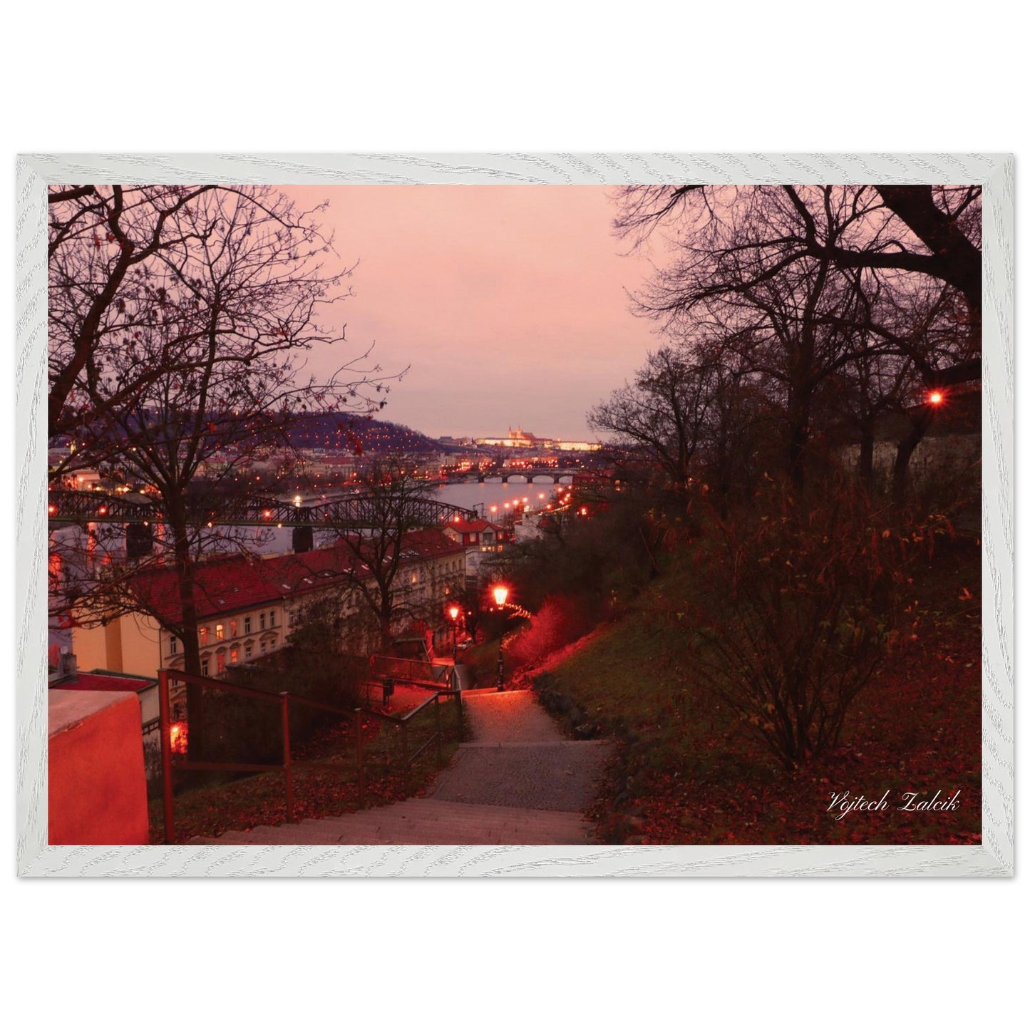 f1e222b0-8f43-4ff2-be27-f70c683c8348