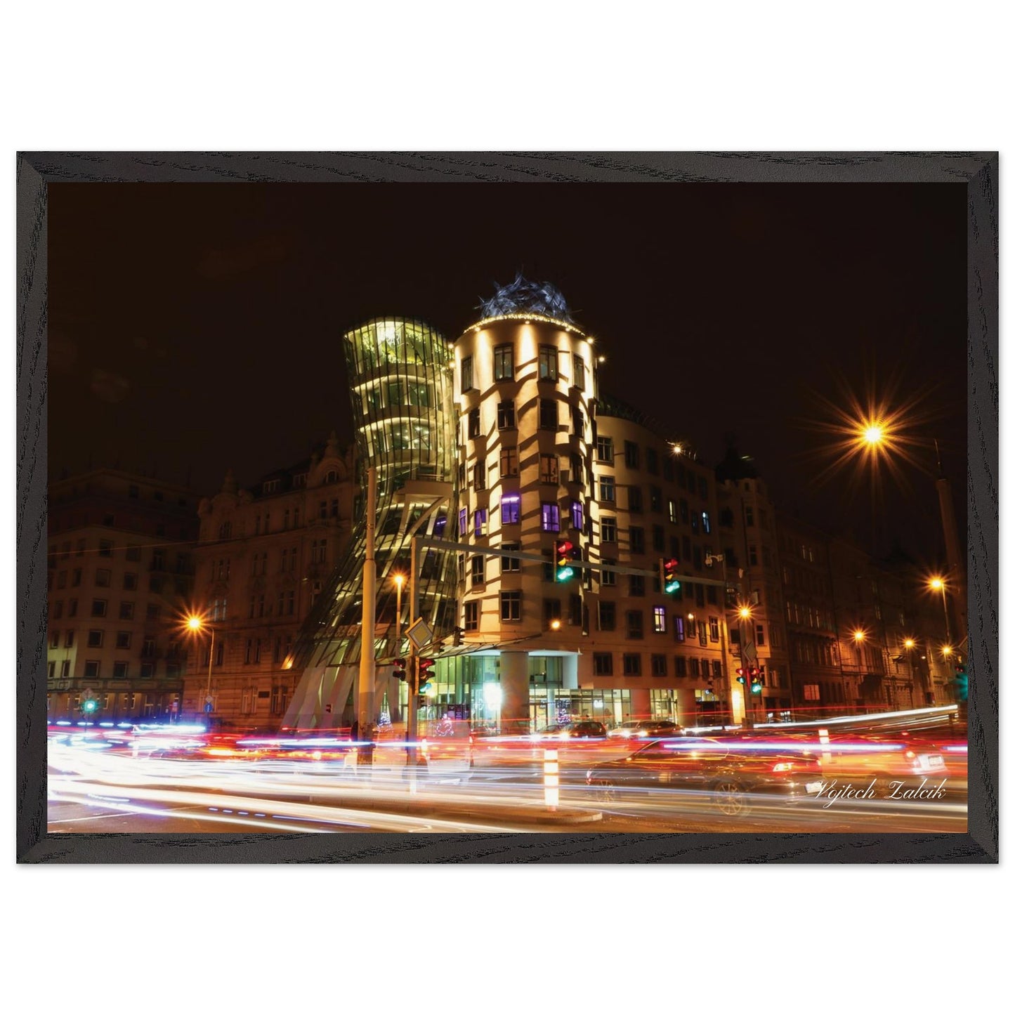 4bb327f5-b5ee-4b2a-a3d9-5035261033a9