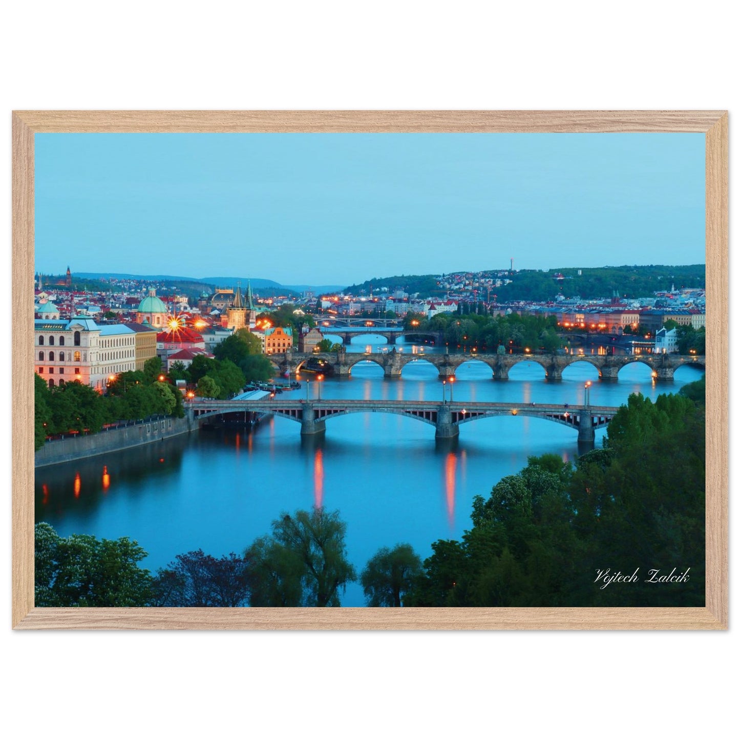 a18a47c8-8a44-4c3e-9f72-733bfae2f681