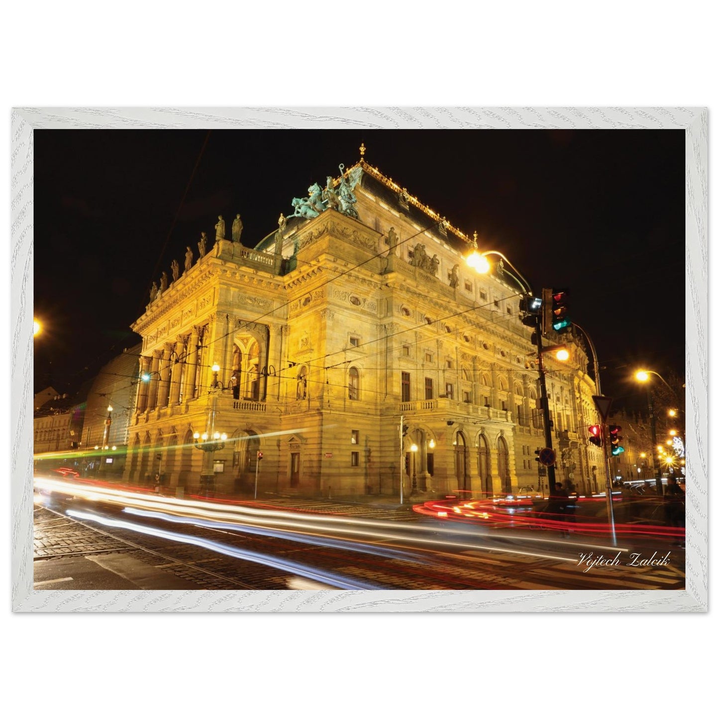 dfa8ba6f-25f3-4be4-a130-7108938222c8